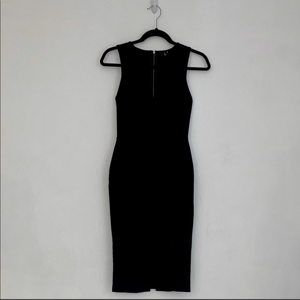 Lulus - Picture 3 of 3